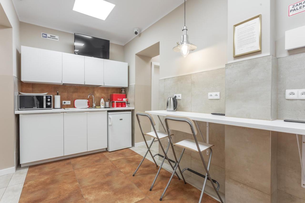 ורוצלב Babel Hostel, Dworzec Pkp, Rynek מראה חיצוני תמונה