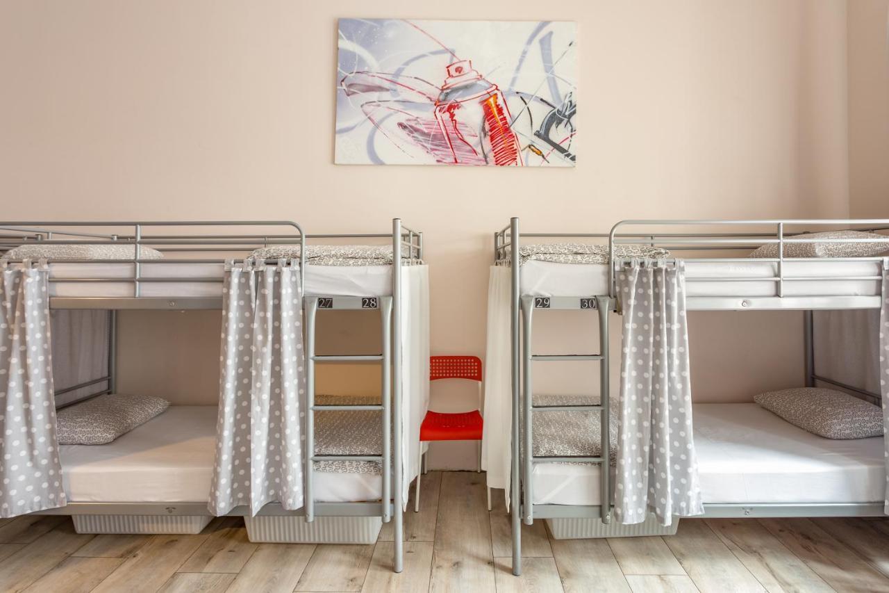 ורוצלב Babel Hostel, Dworzec Pkp, Rynek מראה חיצוני תמונה