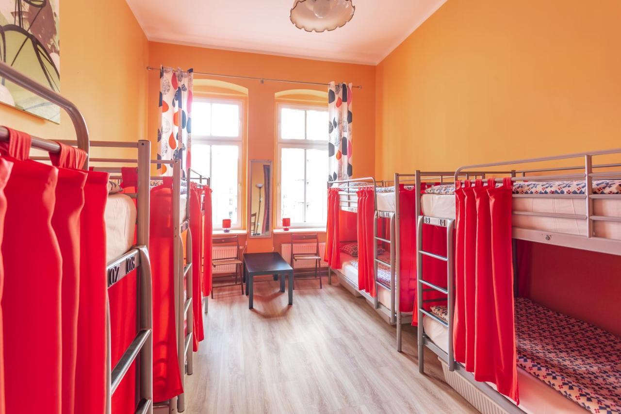 ורוצלב Babel Hostel, Dworzec Pkp, Rynek מראה חיצוני תמונה